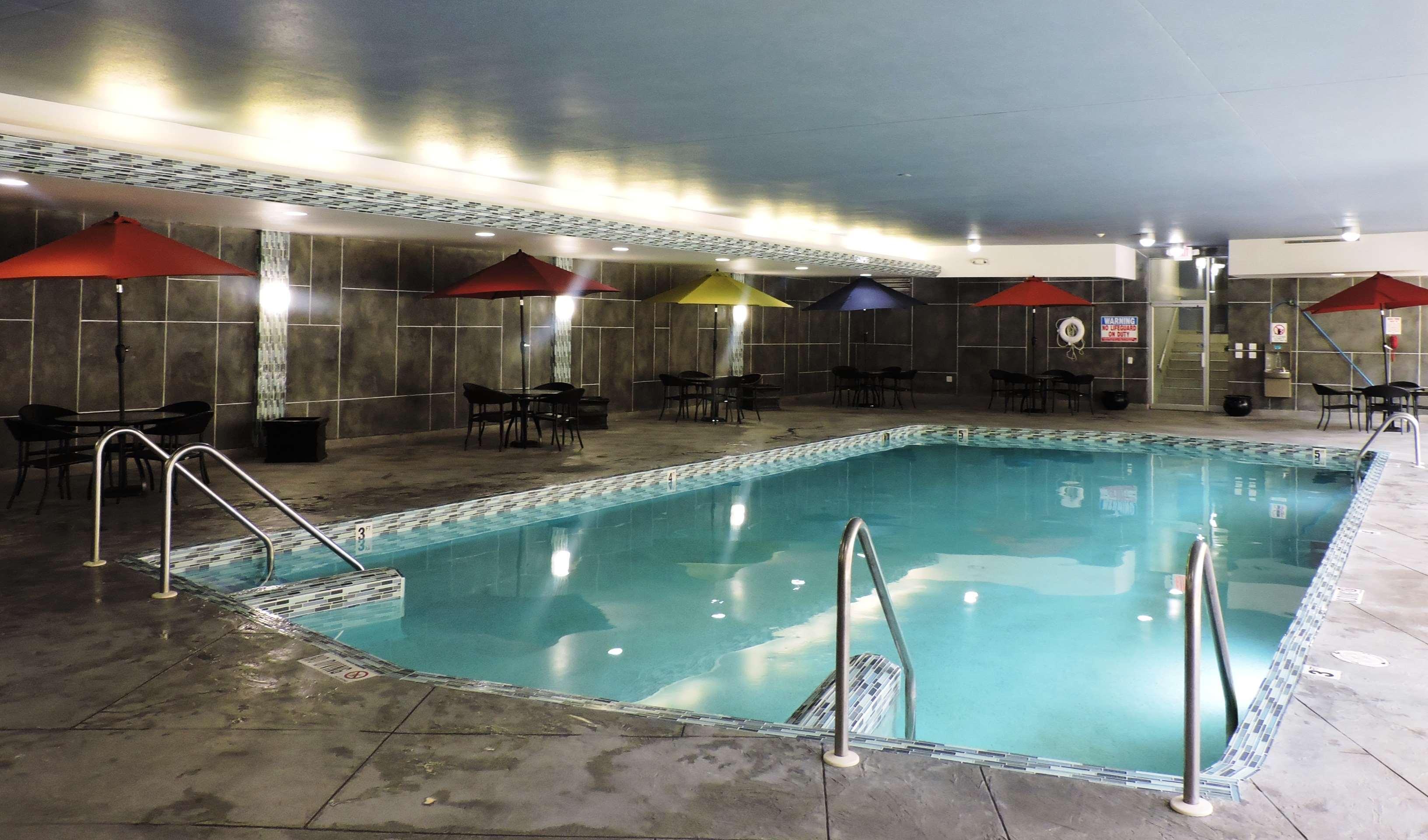 Best Western Plus Milwaukee West Luaran gambar