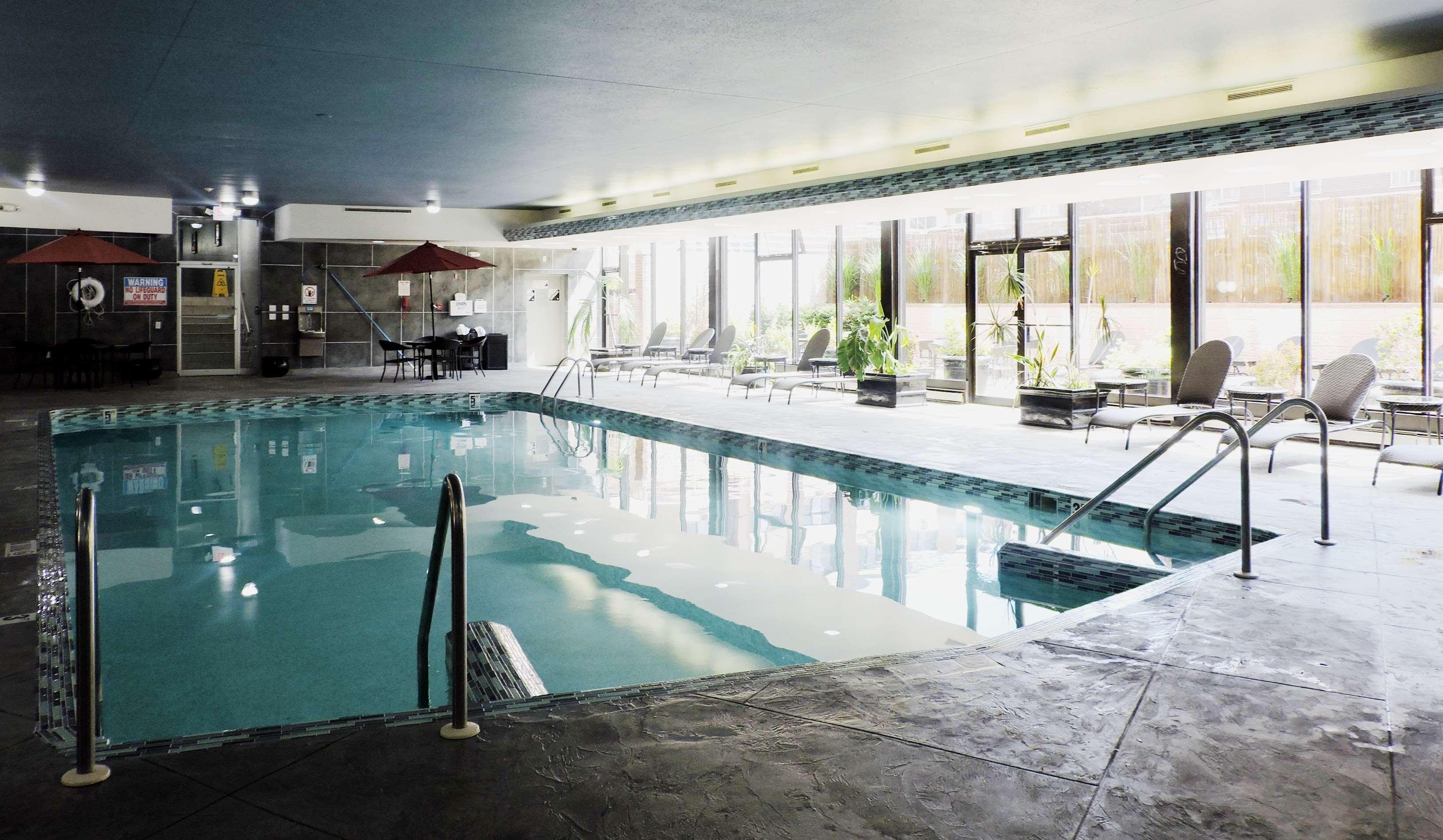 Best Western Plus Milwaukee West Luaran gambar