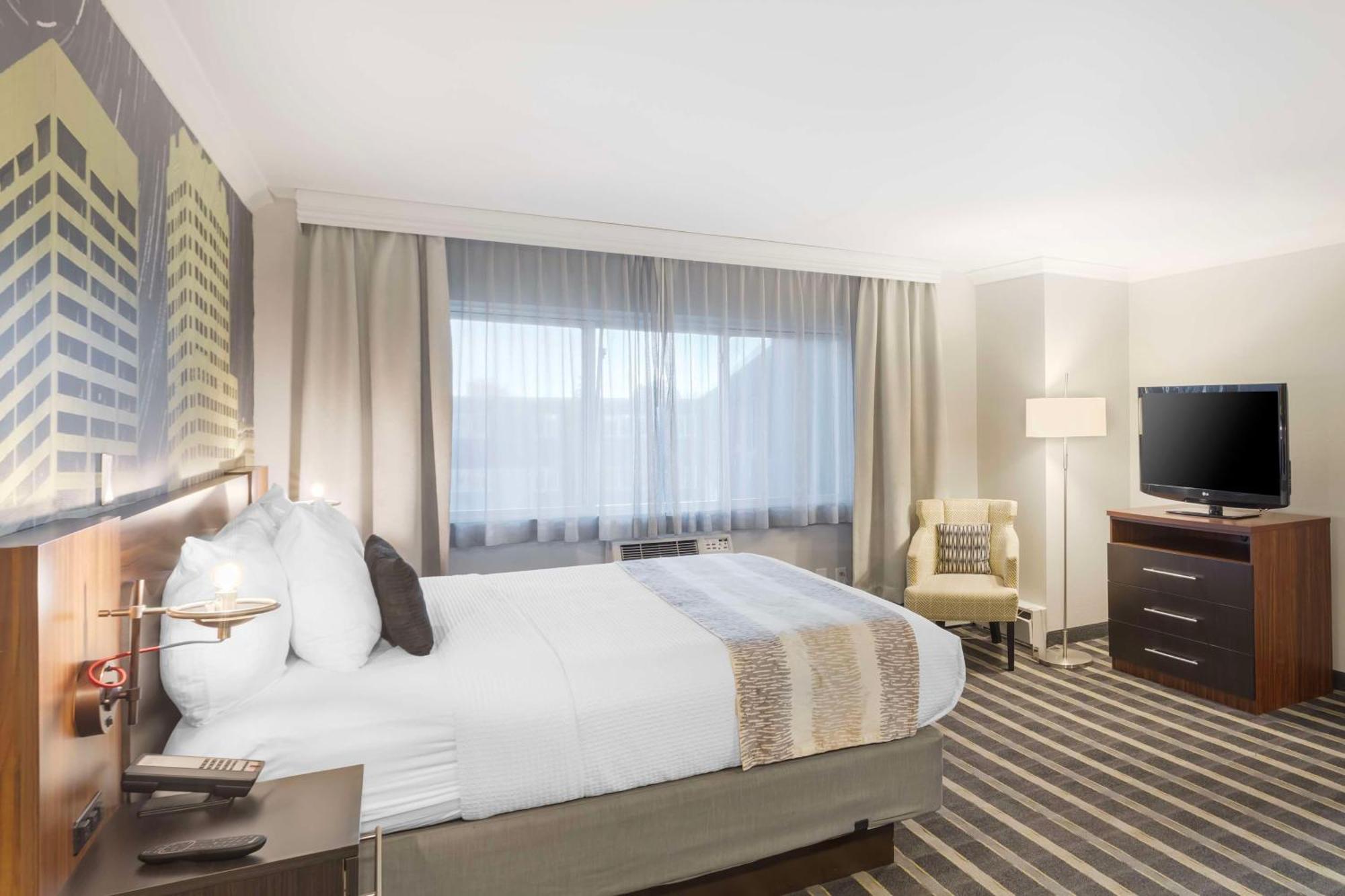 Best Western Plus Milwaukee West Luaran gambar