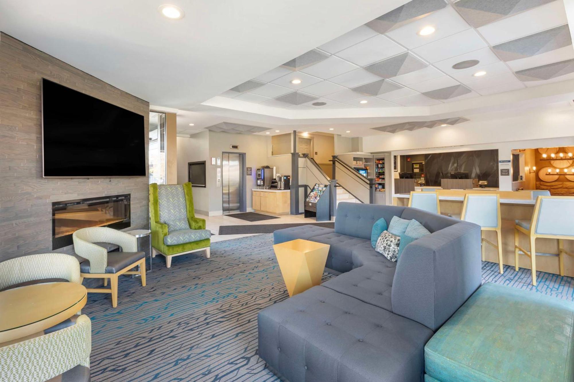 Best Western Plus Milwaukee West Luaran gambar