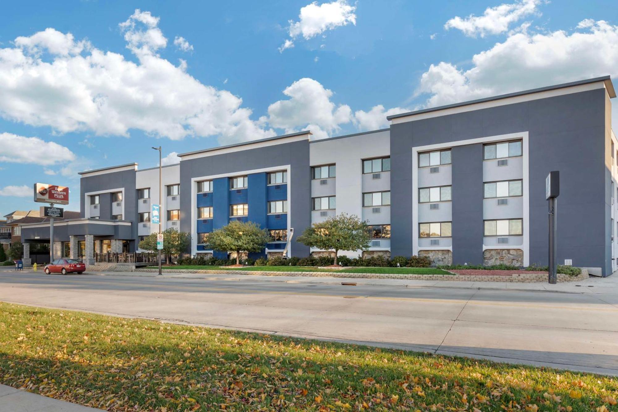 Best Western Plus Milwaukee West Luaran gambar