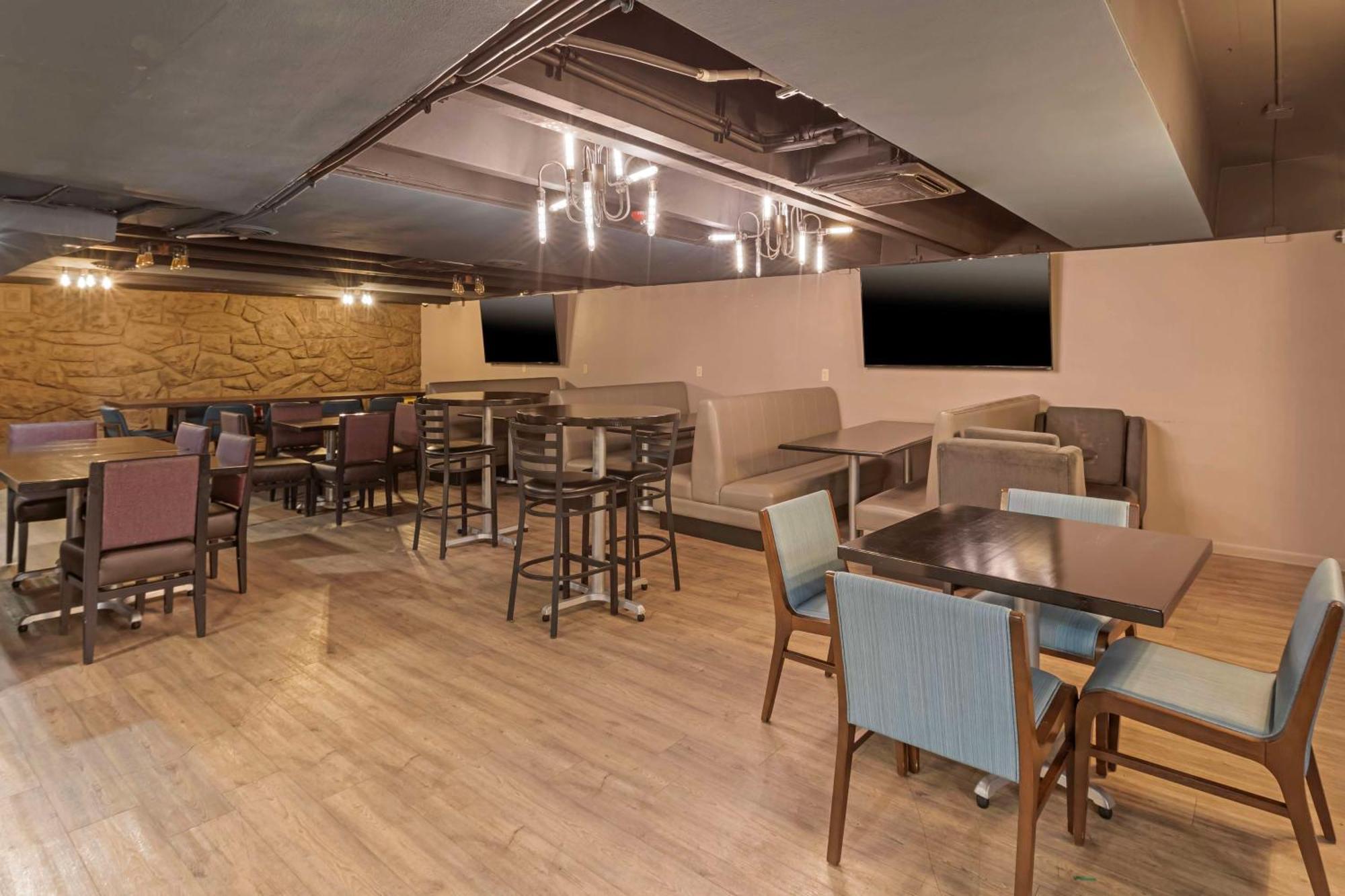 Best Western Plus Milwaukee West Luaran gambar