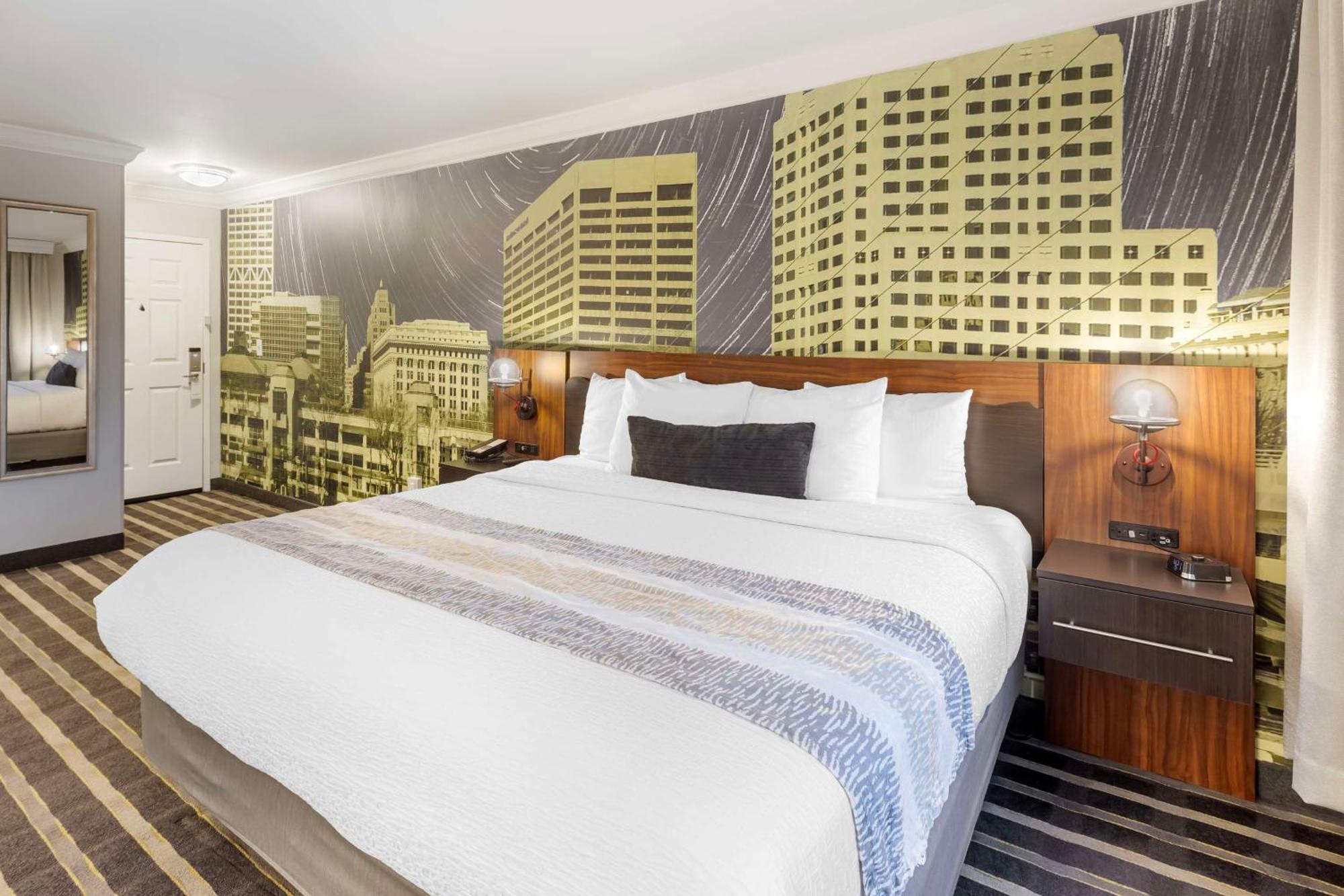 Best Western Plus Milwaukee West Luaran gambar