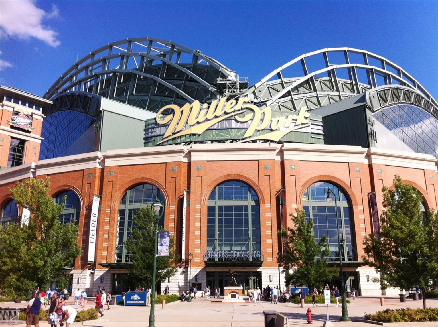 Best Western Plus Milwaukee West Luaran gambar